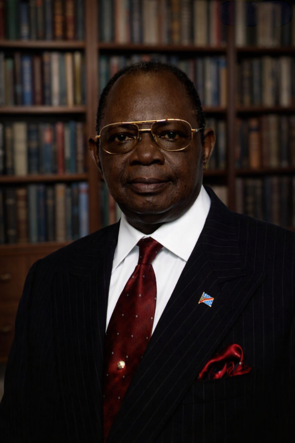 Dr Michael W. Kayembe